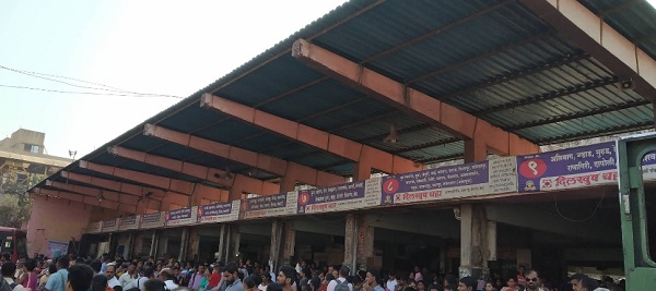 msrtc kalyan st stand platform